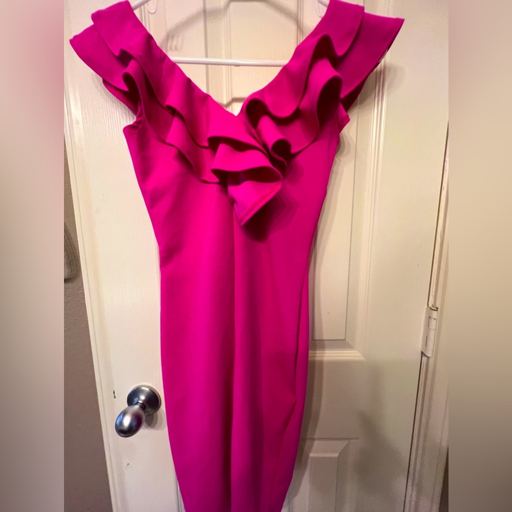 Gibiu Hot Pink Off Shoulder Ruffle Bodycon Mini Dress Size S Barbiecore